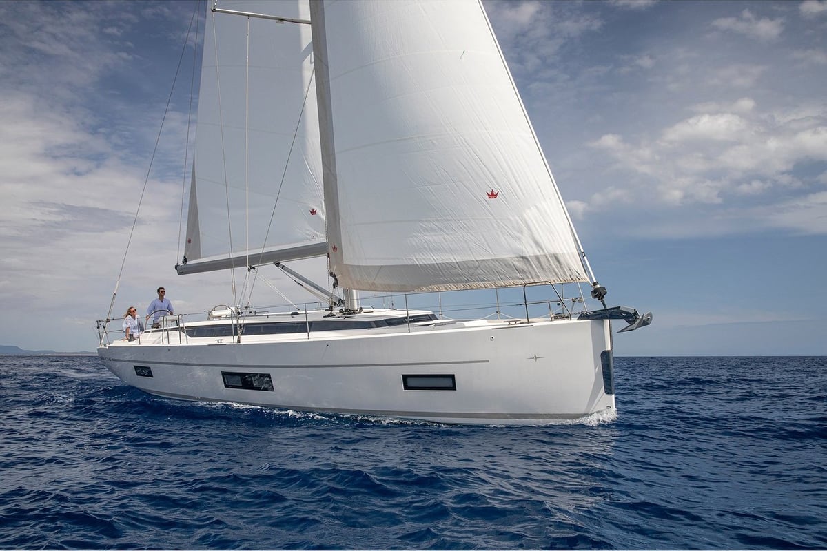 Bavaria C45, Blue Diamond