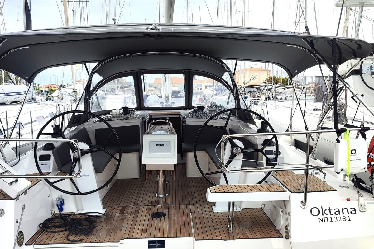 Bavaria C42, Oktana (Pax 8)